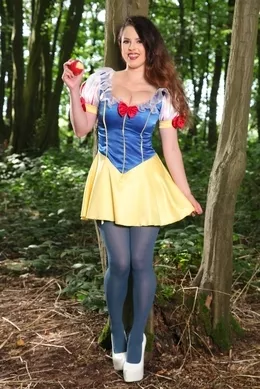 Jo Paul at Only Opaques