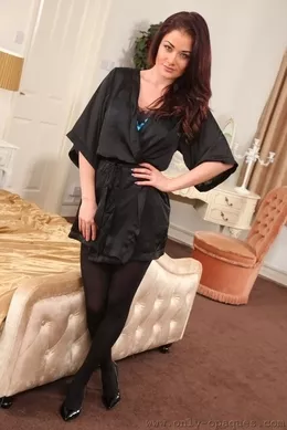 Jess Impiazzi at Only Opaques