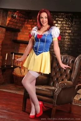 Kara Carter at Only Silk And Satin