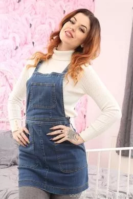 Aemelia Fox at Only Tease