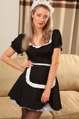 Layla G at Only Tease