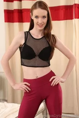 Samantha Wales at Only Tease