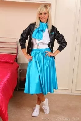 Cikita at Only Tease