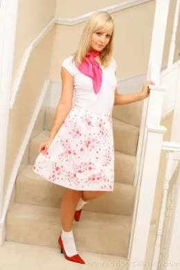 Kelly R at Only Tease