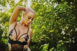 Laila at Hayley's Secrets | Back To Nature