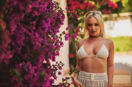 Sara Louise at Hayley's Secrets | Blossoming!