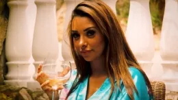 Rebecca Kelly at Hayley's Secrets | Wine