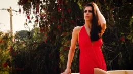 Katie Salmon at Hayley's Secrets | Elegant In Red BTS