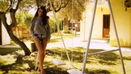 Katie Salmon at Hayley's Secrets | Katie Salmon Swings Bts