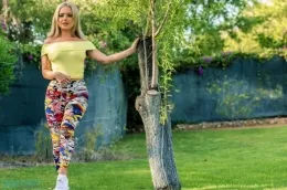 Sara Louise at Skin Tight Glamour | Marvelous