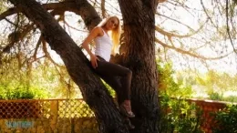 Fergie at Skin Tight Glamour | Fergie Grey Leggings