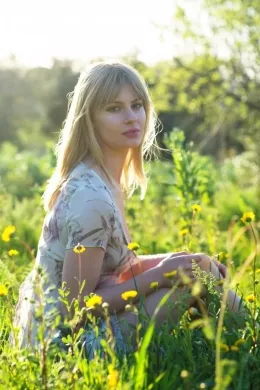 Pippa Doll at Girlfolio | Shades of last summer with Pippa Doll wearing a thin summer dress and little else.