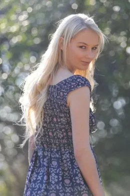 Lynn at Girlfolio | What better way to enjoy Spring than a walk in the country with Lynn Lee?What better way to end your walk than enjoying Lynn's beautiful natural body as she strips in front of the mirror?