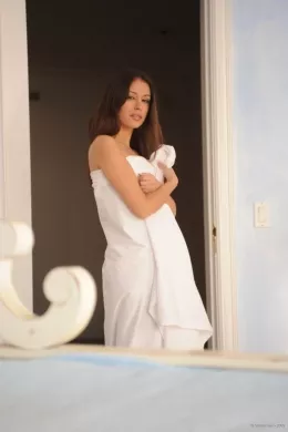 Angelina at Girlfolio | The first set with Angelina on a sunny californian morning?