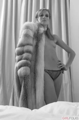 Joceline Brook Hamilton at Girlfolio | Jocelyn borrowed this ?4000 fur coat from her wealthy aunt. Whilst most of us object to animal fur adorning human beings ? according to Jocelyn, the feeling of real fur against her naked body was, well?.just look at the pictures and enjoy Jocelyn?s toilet fantasy!
