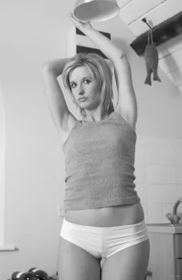 Leah at Girlfolio | I?ve added a short set of black and whites as well.