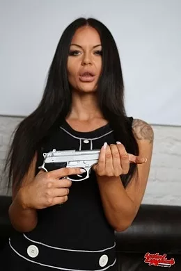 Roxi Lloyd at Lethal Lipstick | Roxi Lloyd looking lethal