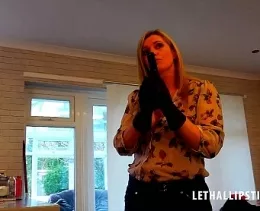 Where Are You at Lethal Lipstick | The two hit ladies are on the hunt, one has stayed outside as look out whilst the other goes in to complete the job. It should be a clean hit if all goes to plan but when it seems to be taking a while, the second hit lady decides to find out what has gone wrong