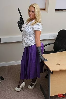 Victoria Summers at Lethal Lipstick | 64 images