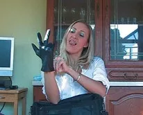 Financial Advice at Lethal Lipstick | After winning 1.2 million on the lottery, Fat sam's wife wanted some financial advice on how to get the best out of their money. Little did Fat Sam know she had some very specific plans on what they should do...