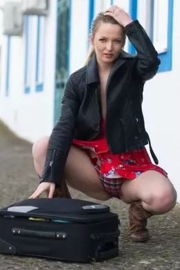 Natasha Oliver at Girlfolio | A Weekend with Natasha - #1 Welcome Natasha