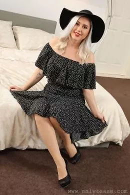 Jenny James at Only Tease