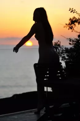 Hayley Hanes at Girlfolio | Sunset Strip