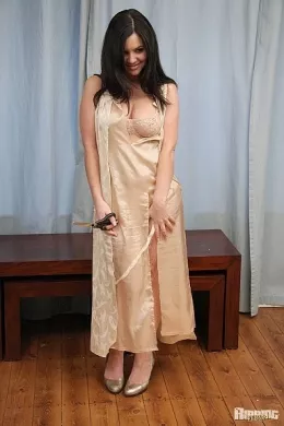 Nicola Marie at Ripping 4 Fun | Nicola Marie trashes her dress for the camera!