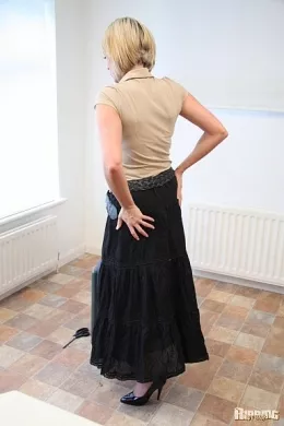 Lucy Zara at Ripping 4 Fun | Lucy loves nothing more than rip up her clothes just for you.