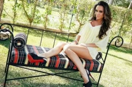 Jamie Jenkins at Hayley's Secrets | Garden Delight