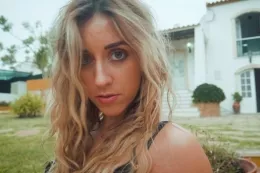 Frankie Hollywood at More Than Nylons | Hot Heels