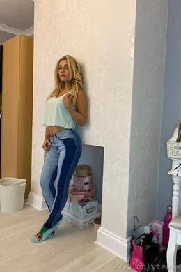 Chelsea Chamberlain at Only Tease