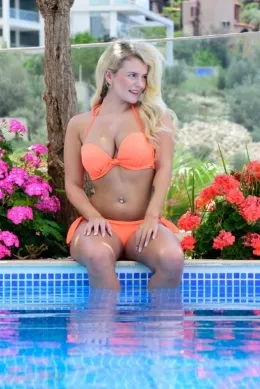 Lycia Sharyl at Lycia Sharyl | Peach bikini by the infinity pool. What glorious colours in this scene eh? I love getting nude on the side of a stylish swimming pool. It is the archetypal modelling experience. Lycia xxx