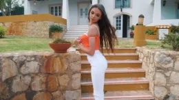 Tara King at Skin Tight Glamour | Hold Tight