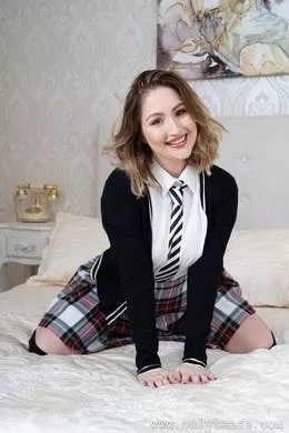 Rachelle at Only Tease