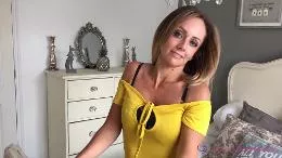 Suzi at Only Secretaries