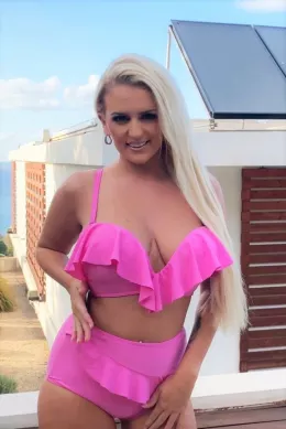 Lycia Sharyl at Lycia Sharyl | Back to my Cyprus trip from 2018 we found this strip tease video in the archives. This was a time when my breasts were particularly full. Enjoy them. Lycia xx