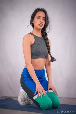 Viviane at Only Tease