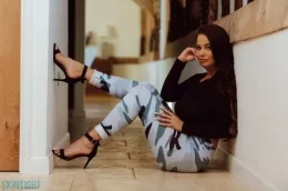 Kym Graham at Skin Tight Glamour | Effortless