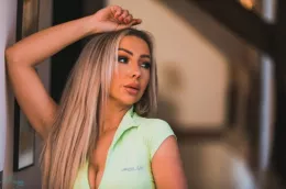 Beth Morgan at Beth Morgan Official | Polly Pocket