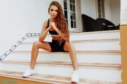 Tara King at Skin Tight Glamour | Focus