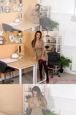 Lauren Louise at Only Opaques