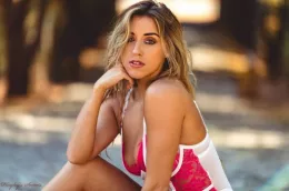 Frankie Hollywood at Hayley's Secrets | As The Sun Sets