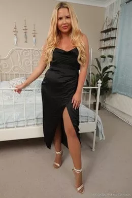 Sera Williams at Only Silk And Satin