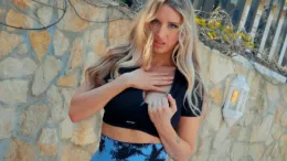 Sammy Braddy at Skin Tight Glamour | Just Out Of The Blue