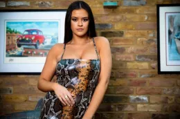 Brook Wright at Hayley's Secrets | Caiman Cutie