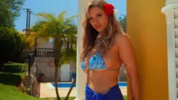 Sammy Braddy at Hayley's Secrets | Roses Are Red Sammy's In Blue