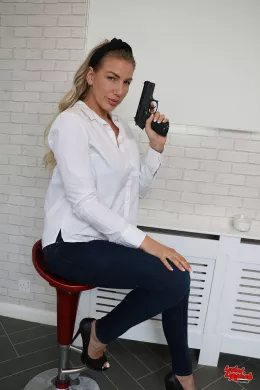 Danielle Maye at Lethal Lipstick | Danielle Maye looking lethal