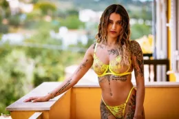 Seline P at More Than Nylons | Serene