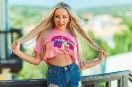 Beth Morgan at Beth Morgan Official | Squeeze The Day